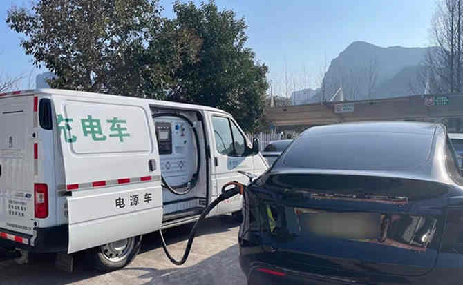 龙泉汽车搭电