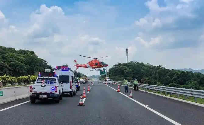 龙泉高速公路汽车救援案例